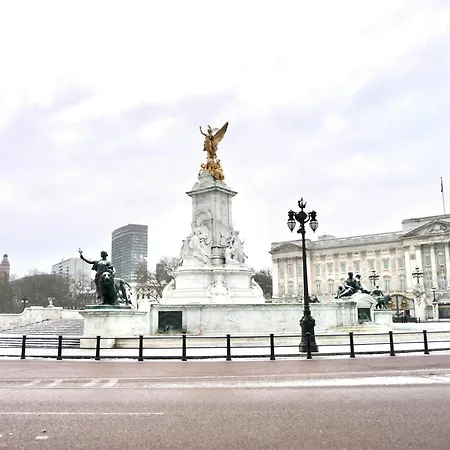 Guild Hotel Marble Arch-2